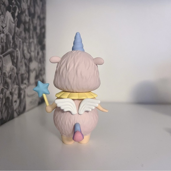 3/$17 POPMART Pucky baby figures - Picture 6 of 7